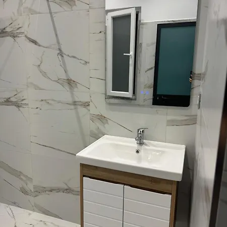 Bujtina4a Rrenc Rrence