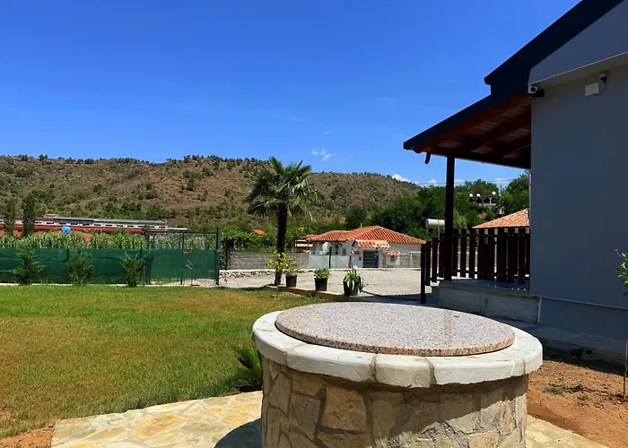 Bujtina4a Rrenc * Rrence